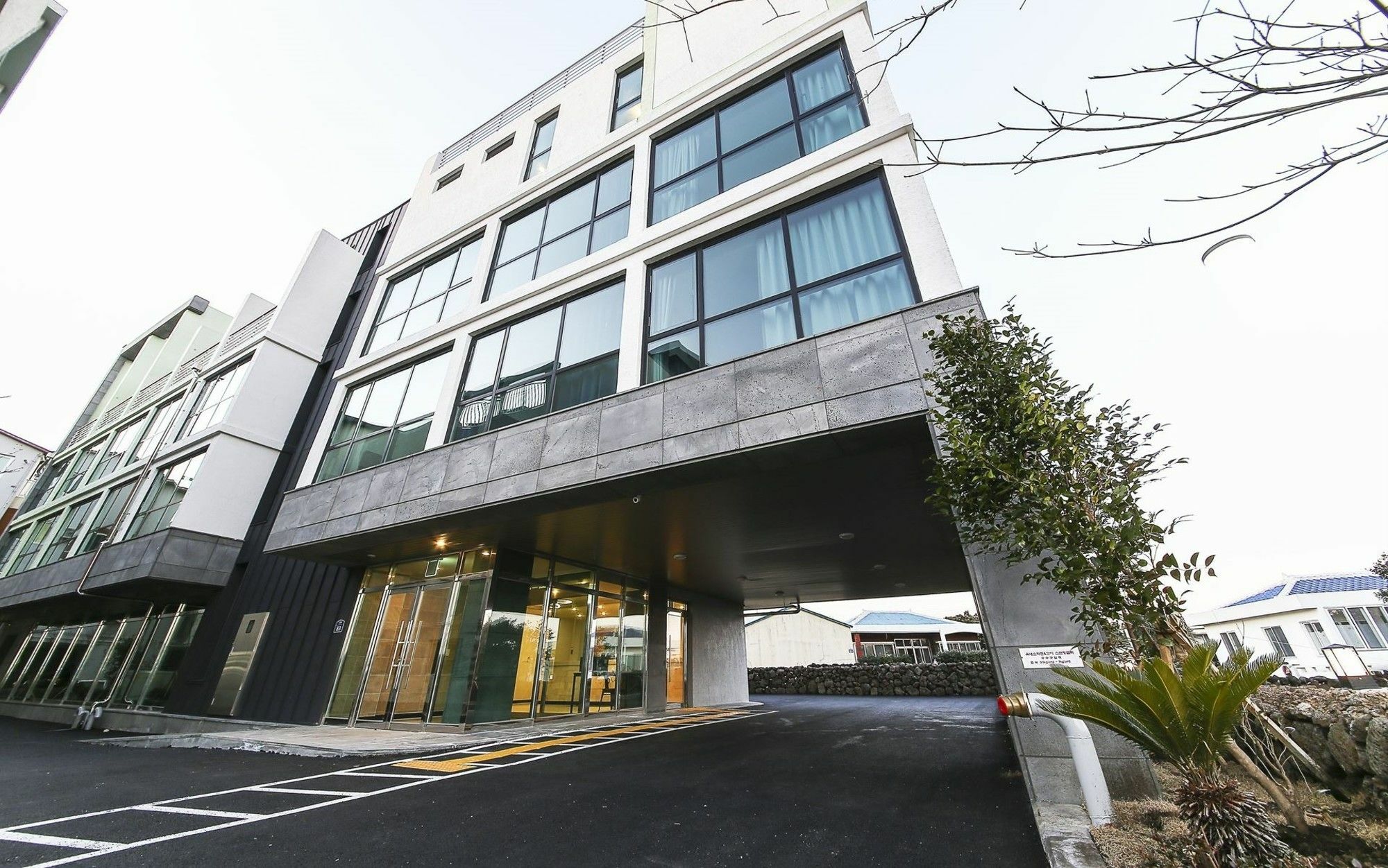 Sunrise Hotel Supjikoji Seogwipo Exteriör bild